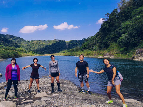 跑進台灣最長人魚線  疫後永續觀光推香魚川路跑