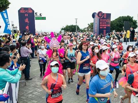 第一棒「女神棒」亮麗起跑！追友通通封為女神