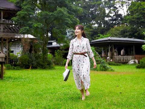 到三才灵芝生态农场 禅走生态步道 体验高浓度负离子森呼吸