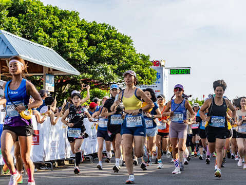 春暖花開運動熱潮來襲，新北市觀旅局邀請您參加鐵道馬拉松及定向越野，不同方式探索新北獨特魅力。(2024資料照片)