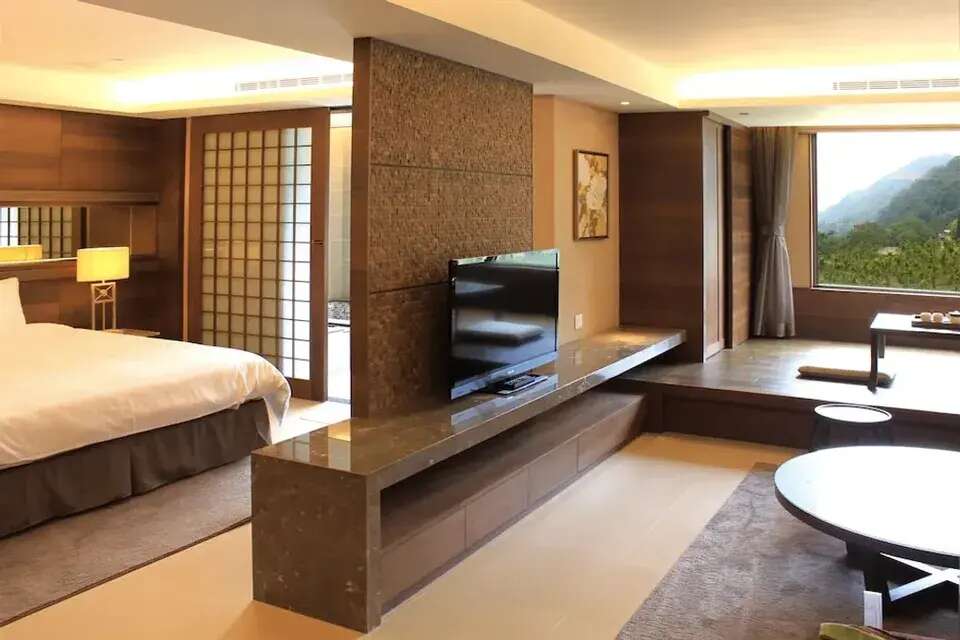 三峽大板根森林溫泉酒店勇奪「優良旅館金獎」、「ISQM國際服務品質認證金獎」及「PetFAC寵物友善住宿認證金獎」三項金獎。