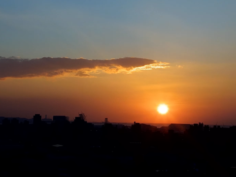 民眾可透過「新北旅客New Taipei Tour」Youtube頻道觀看淡水八里黃昏時分的夕陽美景