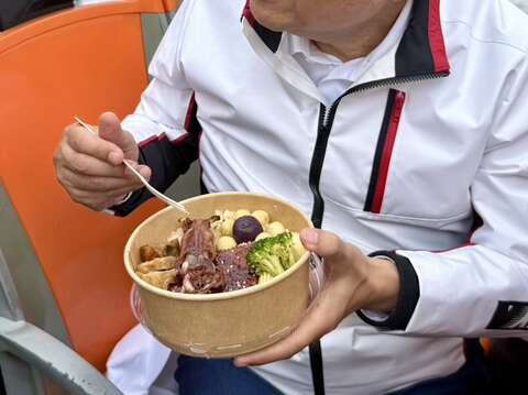 高CP值游程，价值2188元限量988元，附赠北海岸在地食材鳗鱼便当、金山肉包及下午茶。