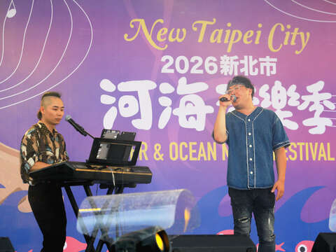 喬巴＆黑貓以溫暖且富層次的嗓音登臺演出，為活動延續精彩氛圍。