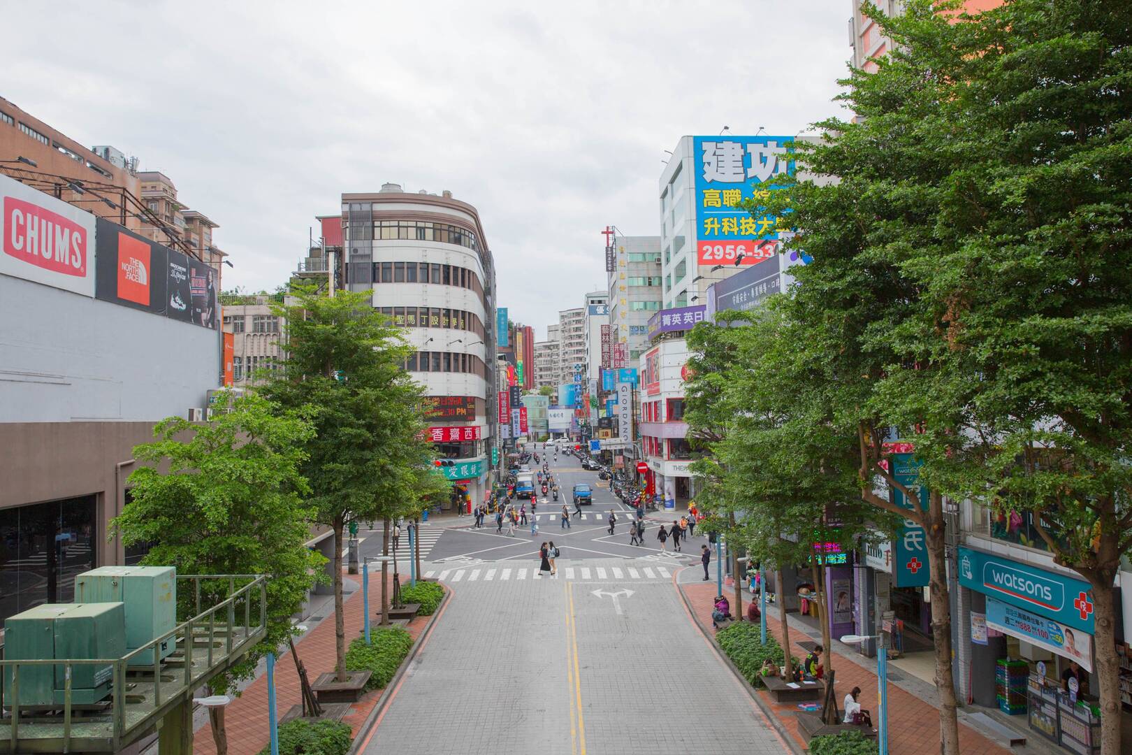 Fuzhong Shopping Area