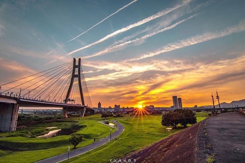 実際にこの景色を自分の目で見たら、心が震えるくらい感動する。