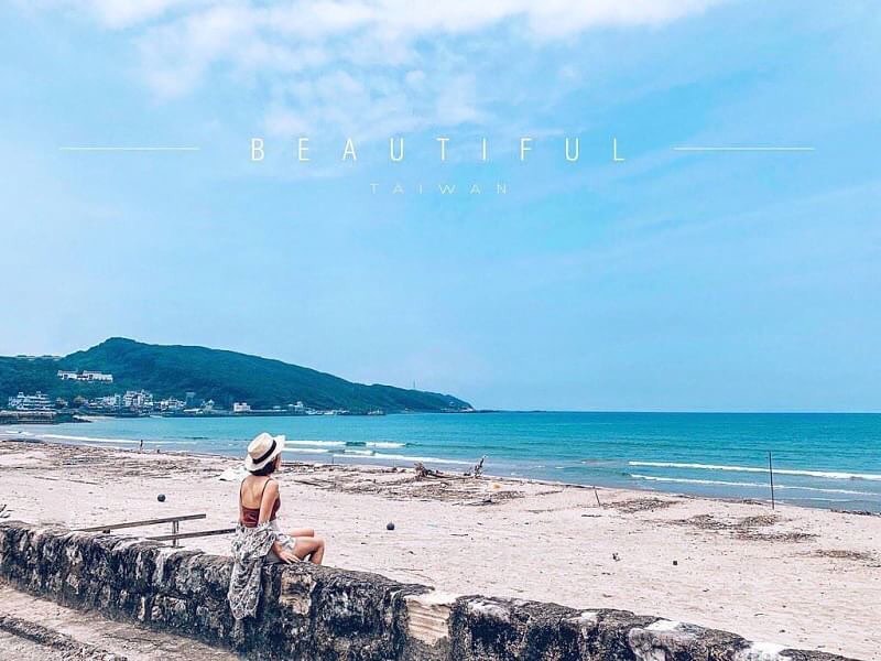 바다의 색깔과 파도의 소리는 조급한 마음을 가라앉힐 수 있어요