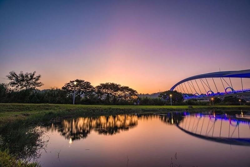 가을 저녁의 하늘이 너무 아름다워요!