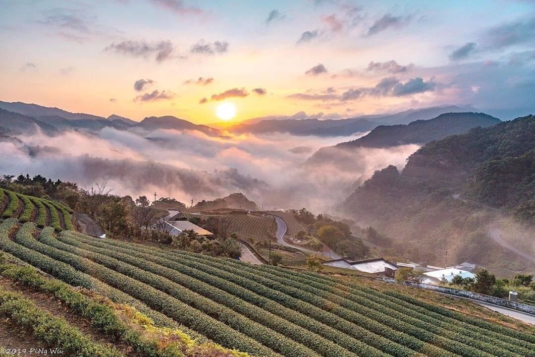 都会の賑やかな雰囲気に馴染み過ぎ、旅行の時ゆっくりと落ち着く、閑静な田舎に行きたいと思います。