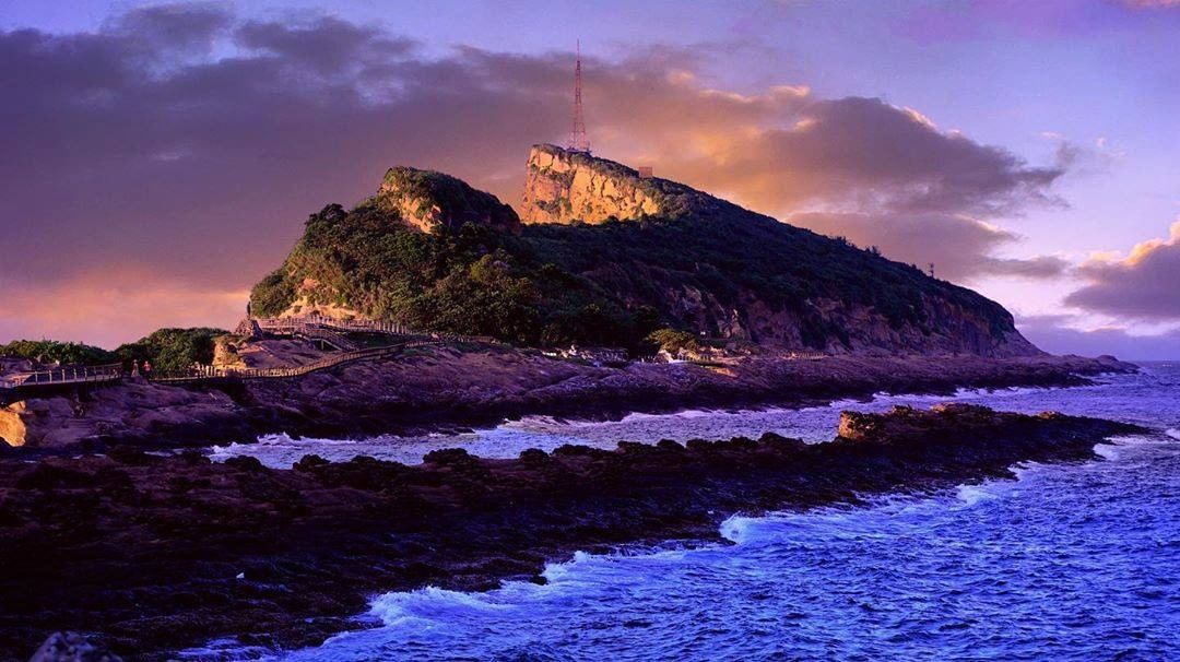 Green blue indigo violet, layers of color created a strong visual impact.