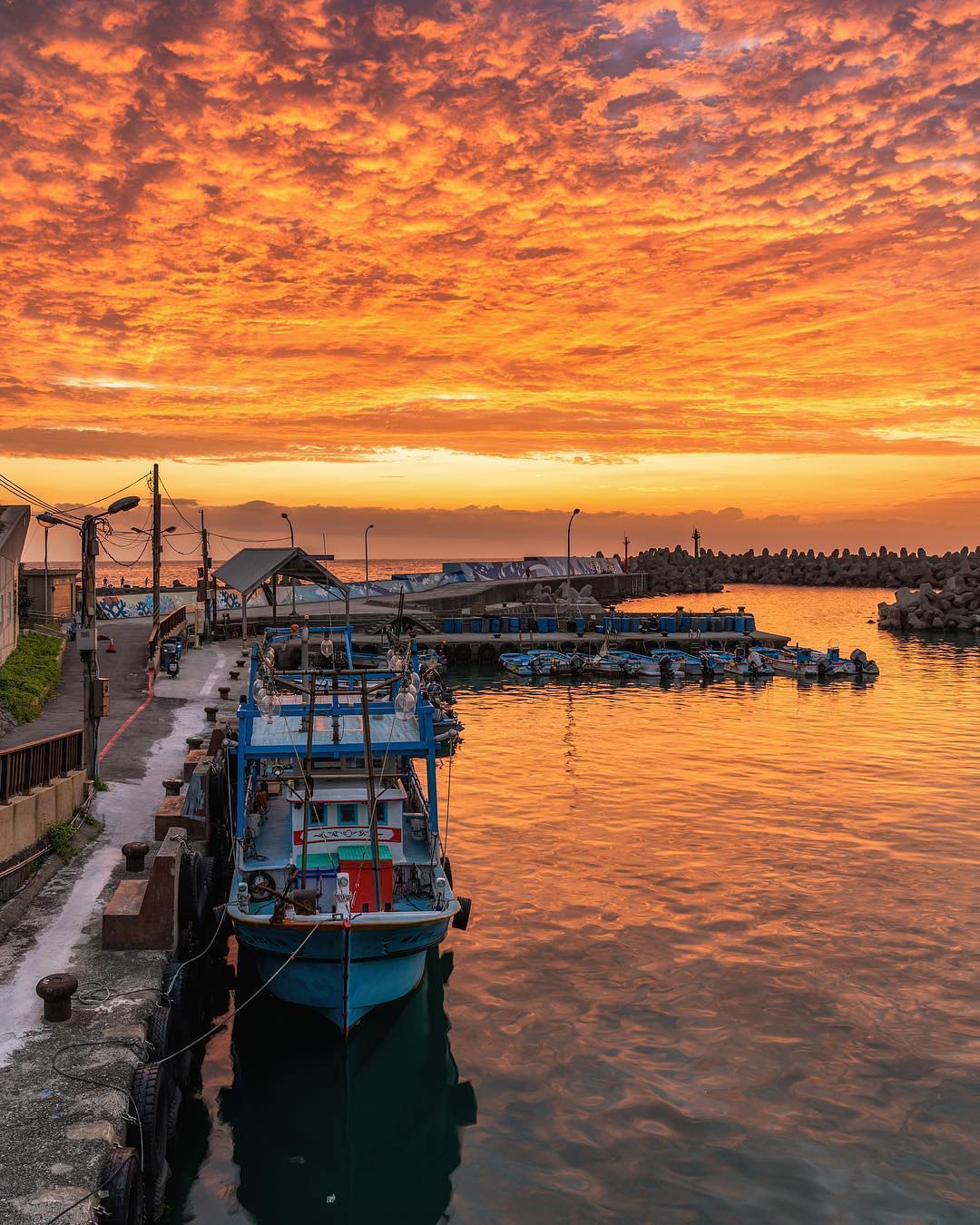 打翻橘子汽水的天空