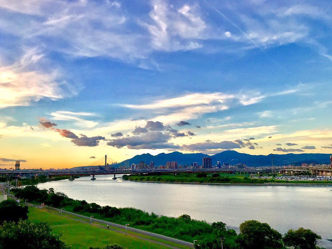 在雨裡想念晴天