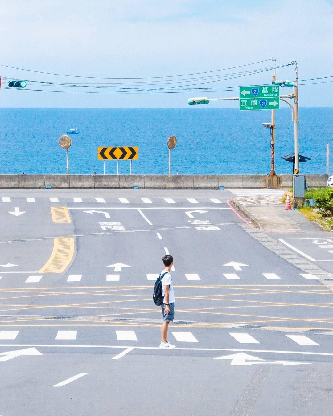 Monday的blue就讓蔚藍的大海承擔吧！🩵