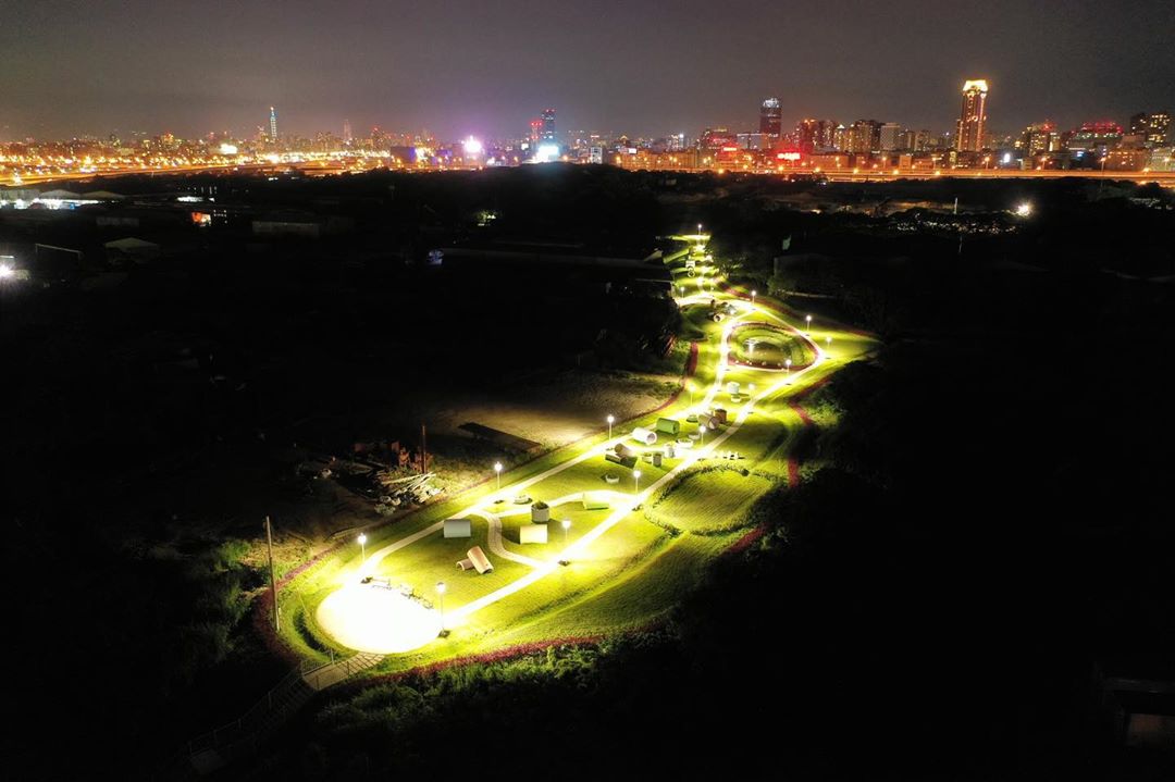 就是那道光約會看夜景的好地點～