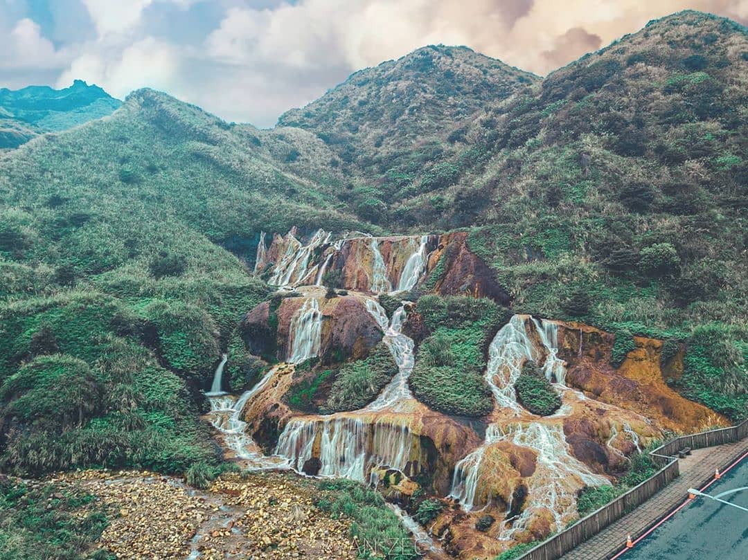 Perfect viewpoint from above, it is the meticulous creations of God.