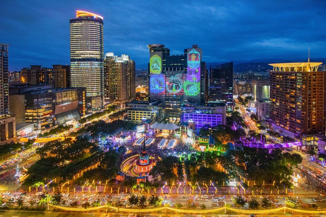 #新北歡樂耶誕城唯一官方IG