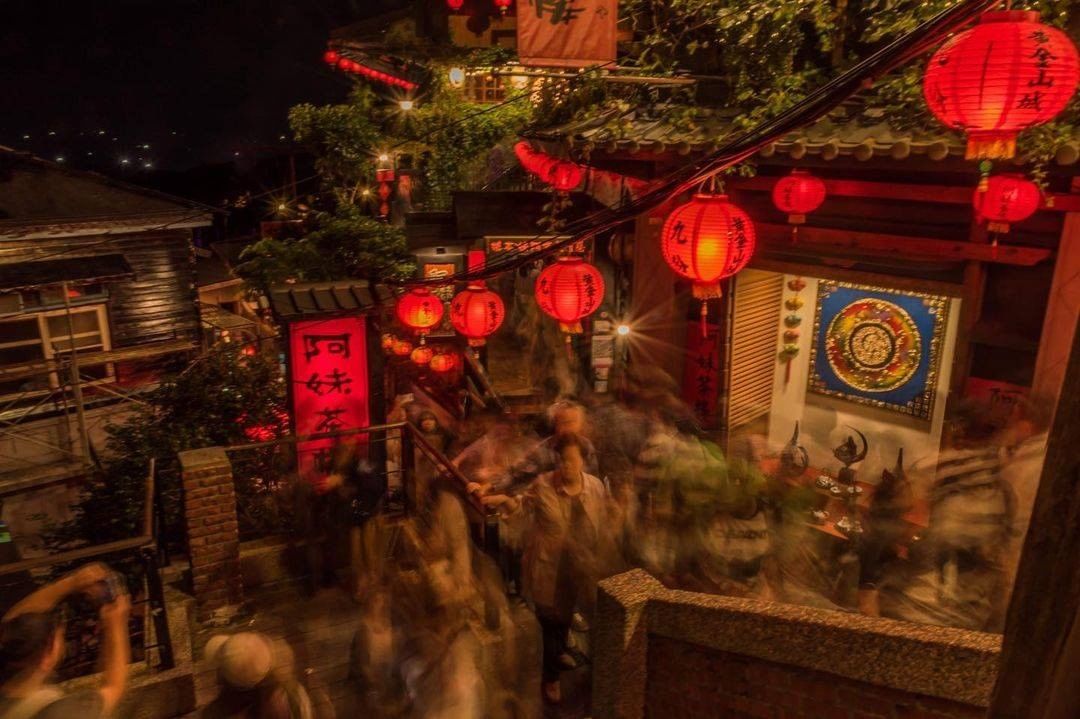 來九份山城走走吧，和喜歡的人一起！