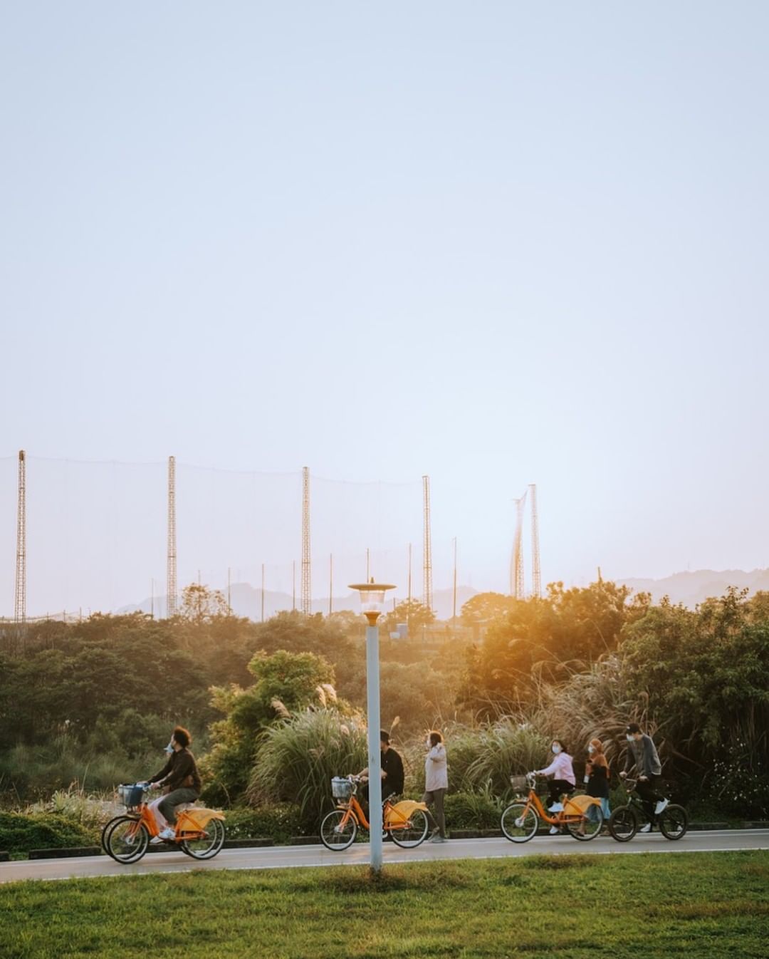 心中有陽光，自然能奔向光明 