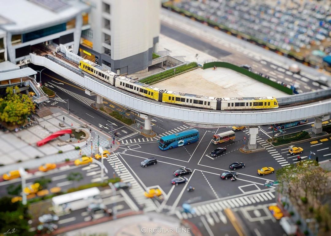 環狀線變樂高了