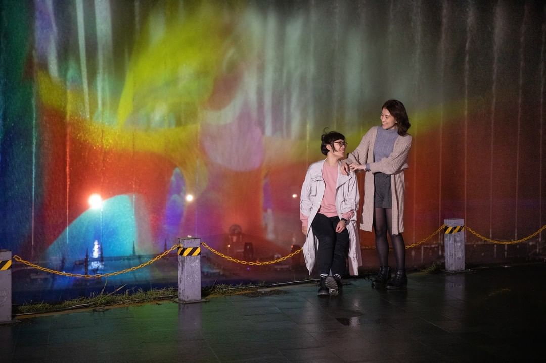 約會來這裡！碧潭水舞換新秀囉 ヾ(´︶`*)ﾉ♬