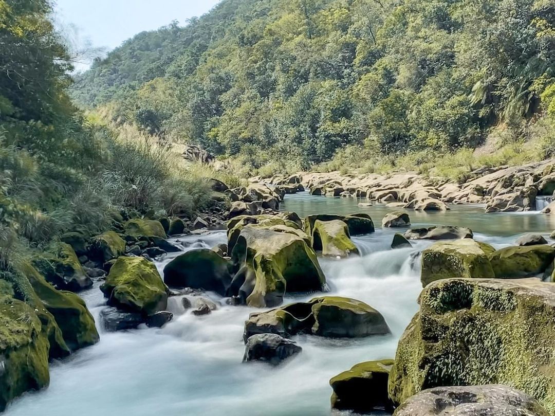 不只要讀萬卷書，還要行萬里路，來吧！一起到大自然的地理教室，來看這個特別的地形。