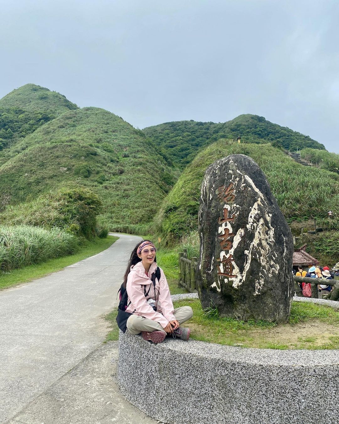 探訪清幽的古道,擁抱山林美景。