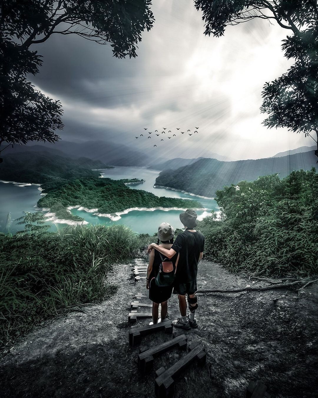 疫情期間大家相互扶持著，共體時艱一起加油