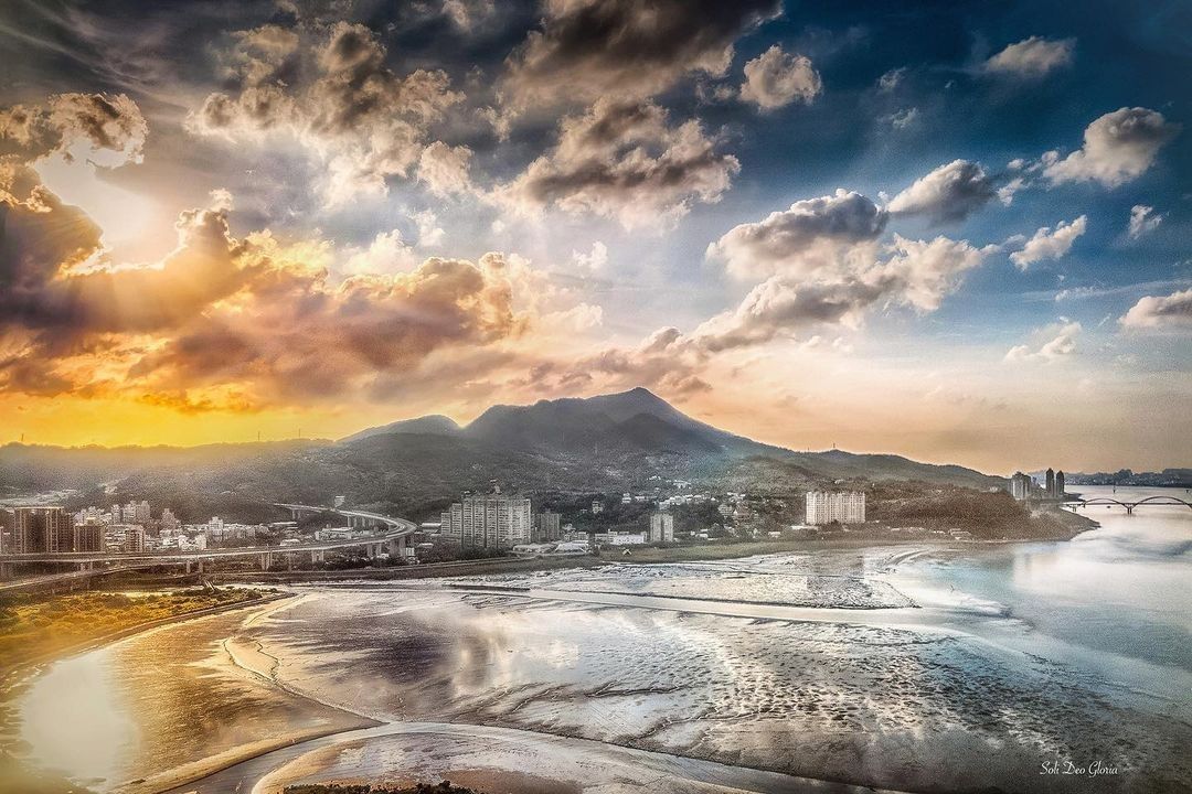 放慢腳步用心感受，可以發現這個世界是如此的絢麗多姿。