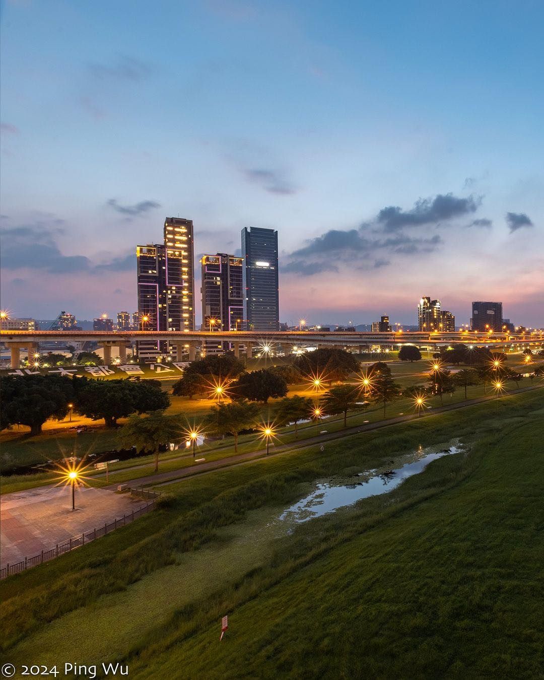 在繁忙的都市生活中喘不過氣時，就來幸福水漾公園走走吧～