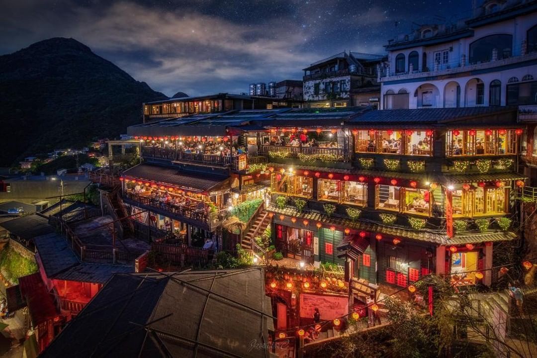 九份的夜晚有股神秘氣息