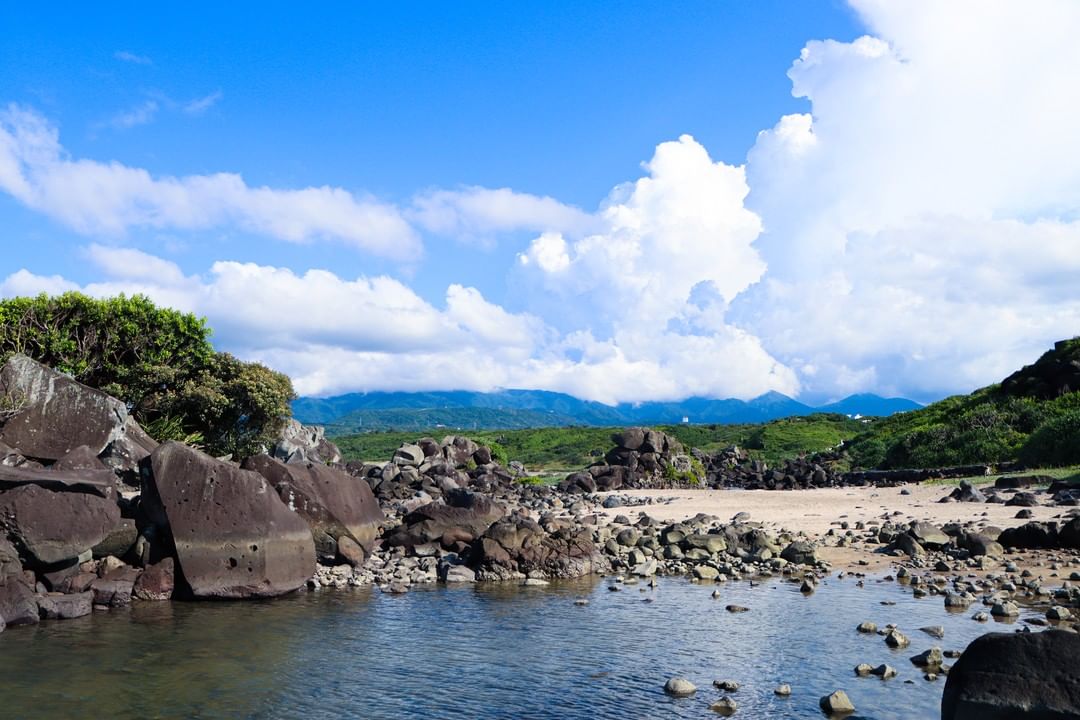 聽著海浪聲什麼都不用想是最奢侈的時刻