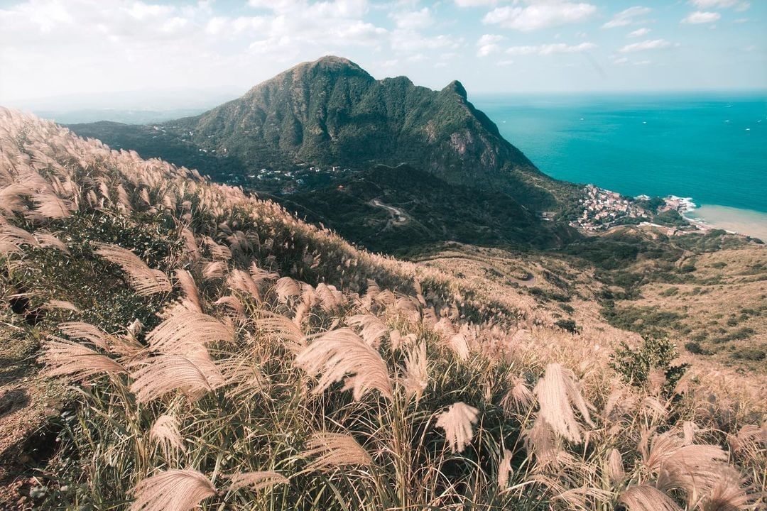 欣賞九份璀璨山城與海景的最佳去處，是九份重要的地標！