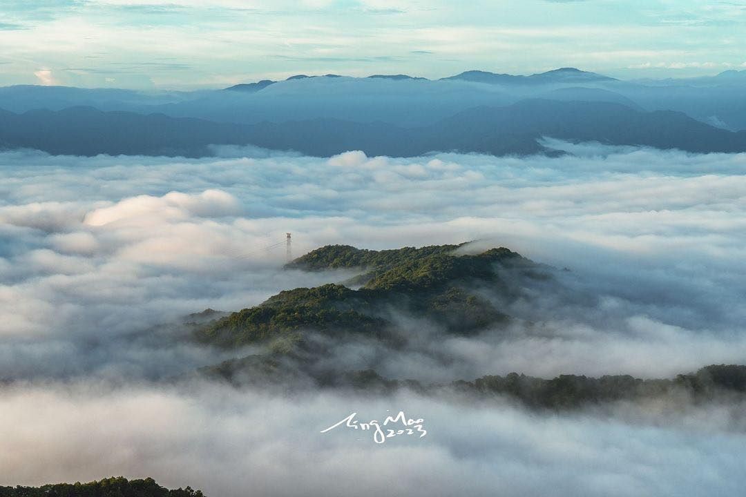 二格山壯麗雲海～