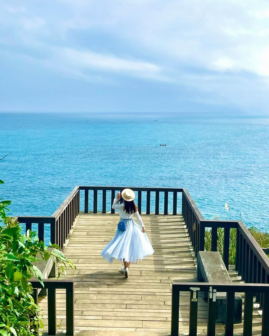 山海相連的斷崖步道美到讓人狂按快門！