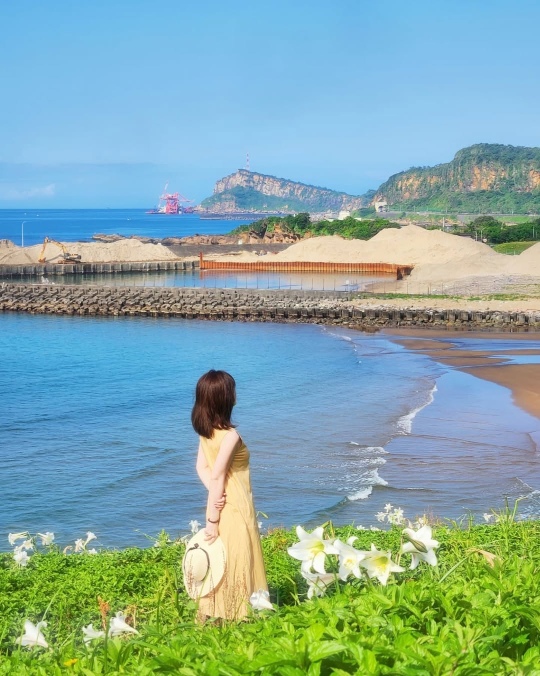 在國聖涼亭周圍散步，總能遇見好多秘密小景點