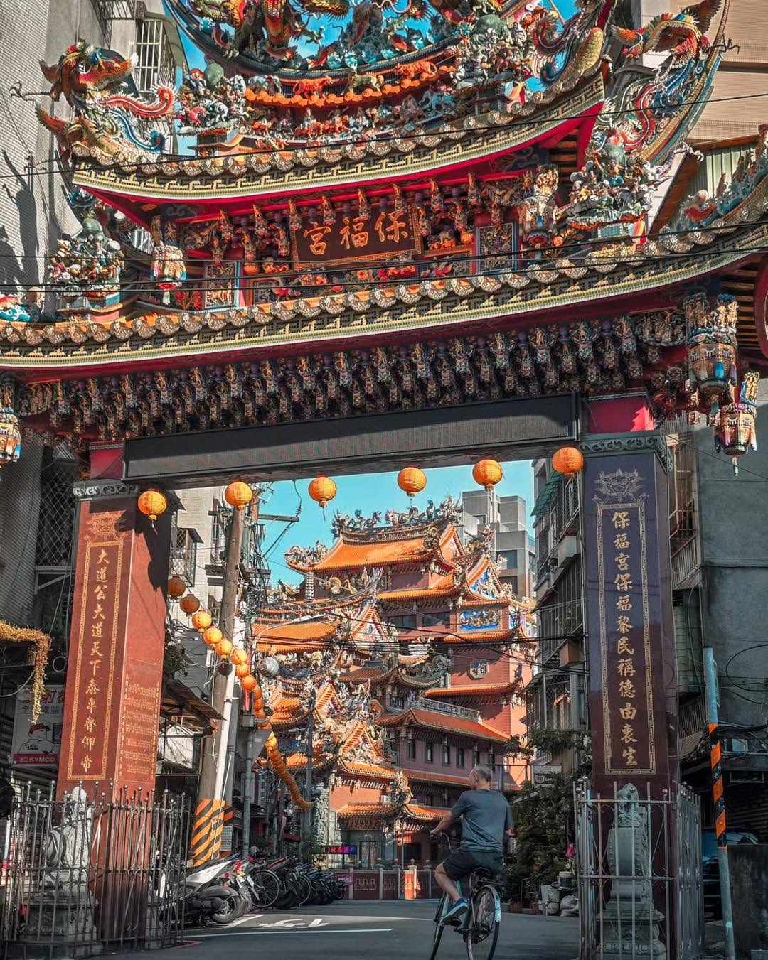 巷弄裡的守護神