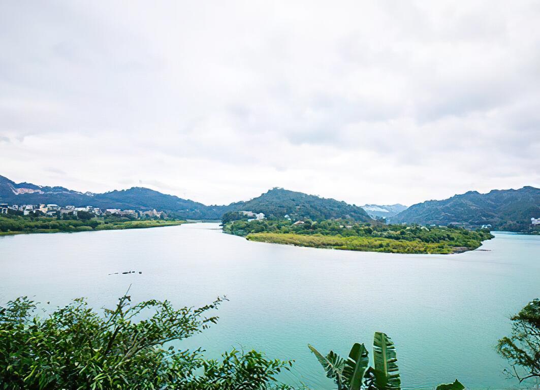 "Xindian Zhonghe" a beautiful parent-child eco-tour, the most diverse Nanyang cuisine food street in Taiwan, and the most prosperous Tudigong temple in Northern Taiwan