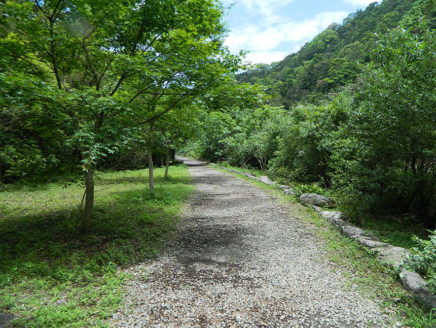 满月圆国家森林游乐区步道