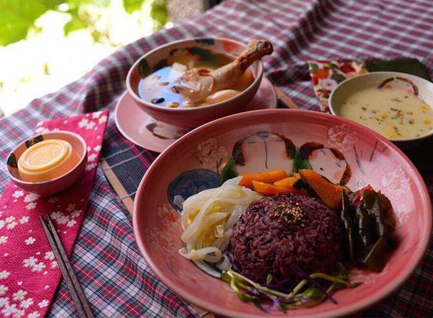 二号仓库咖啡馆