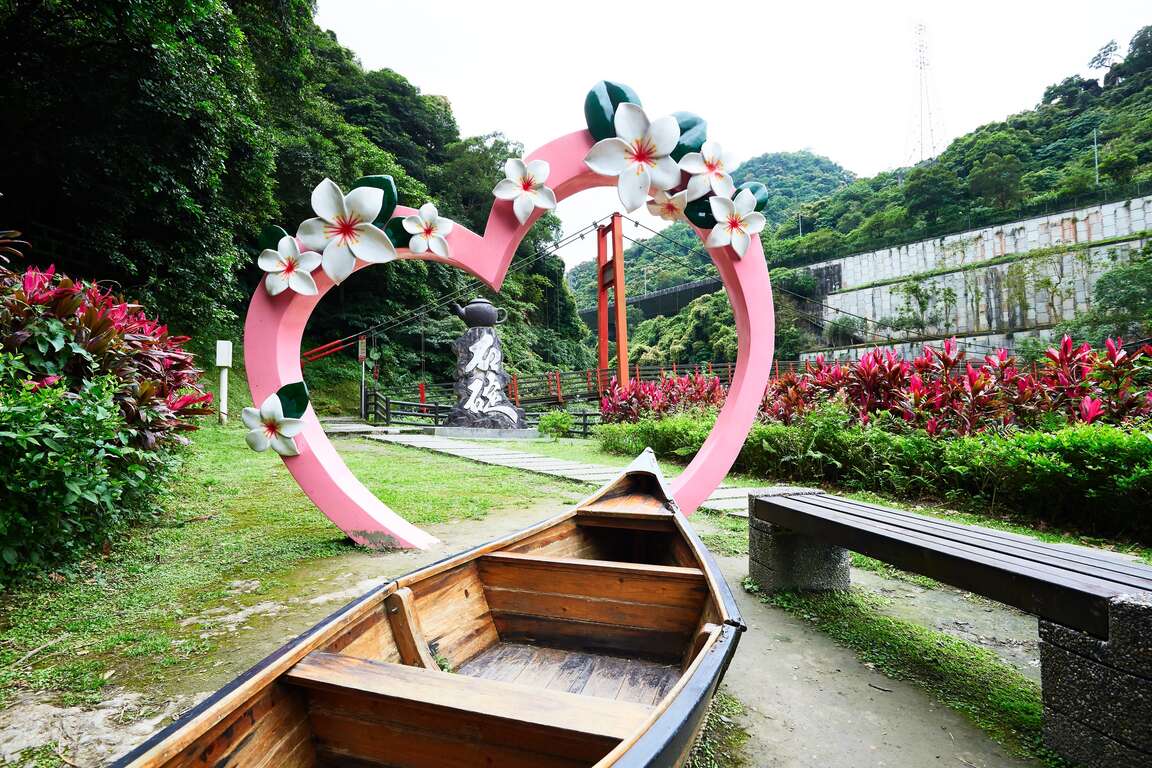 油桐花地景艺术