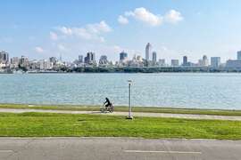 New Taipei City’s Happy Waterfront Line: Offering a number of activities that satisfy your needs at once!