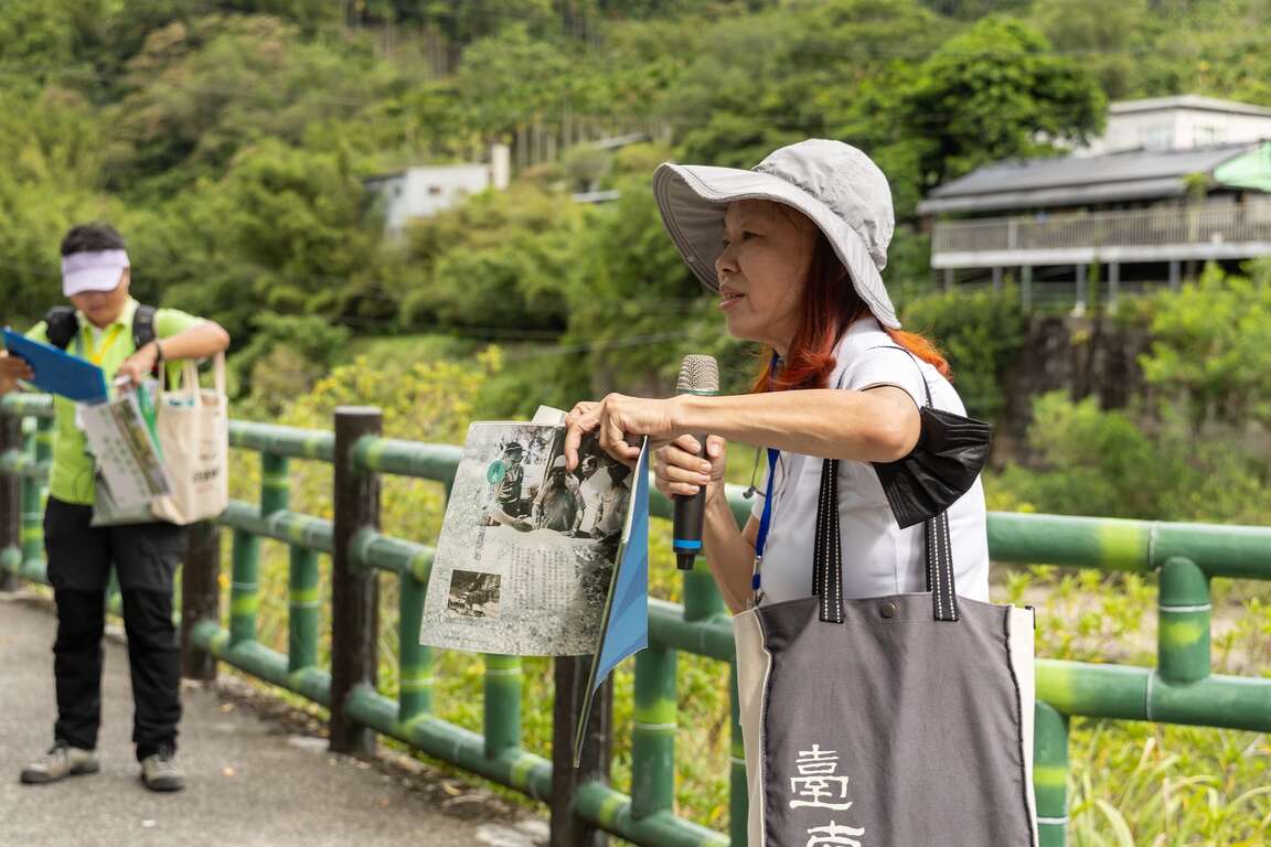 導覽員介紹臺北水源特定區創立歷史