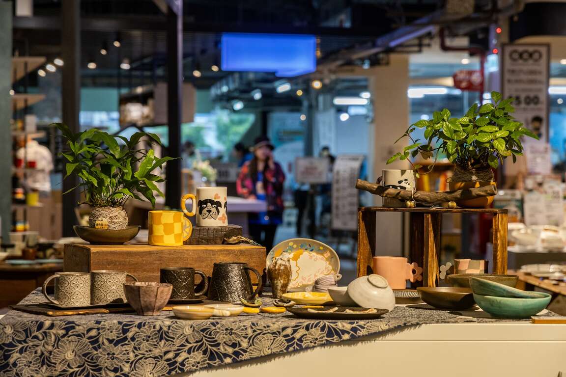 新旺集瓷展售区