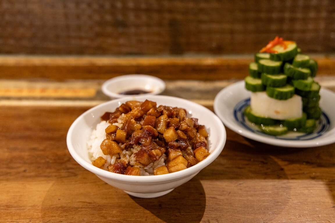 超人鲈鱼-卤肉饭、小黄瓜山药盘