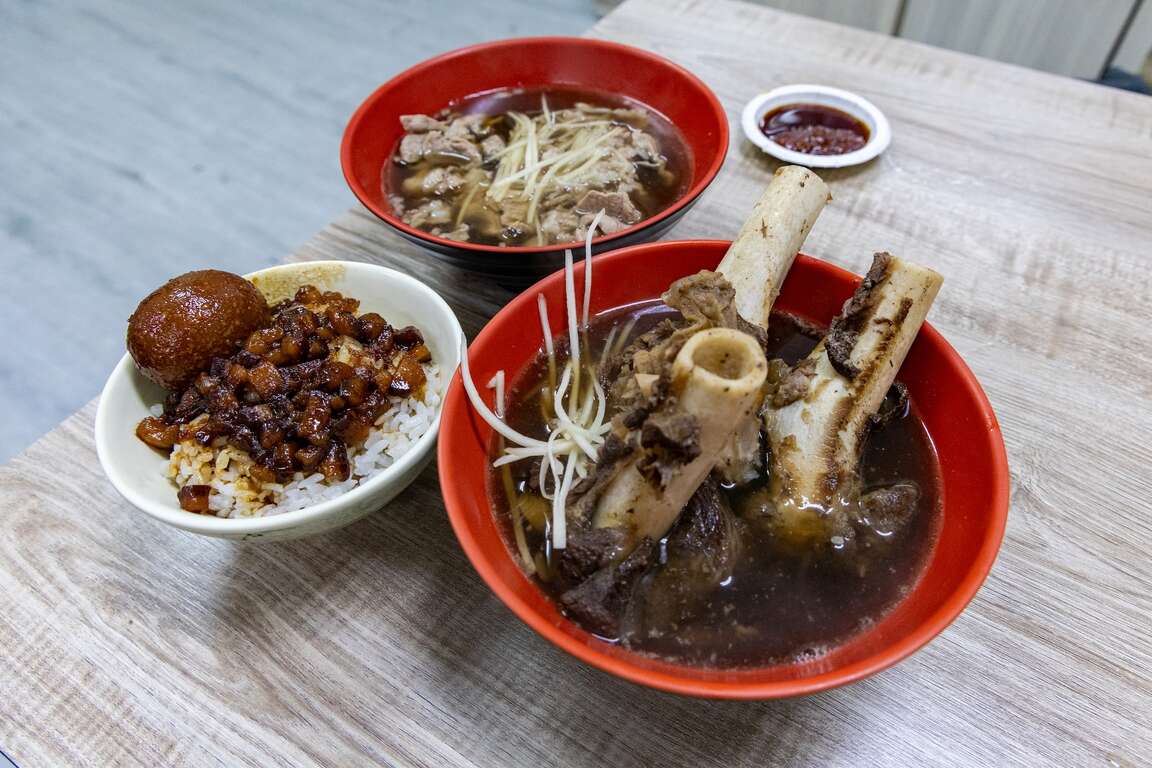 大碗公当归羊-羊大骨汤、羊肉汤