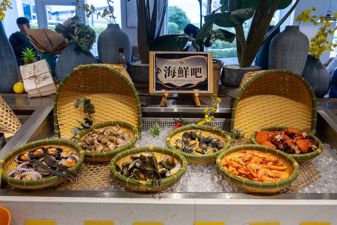 将捷郁金香酒店河畔餐厅海鲜区