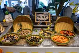 将捷郁金香酒店河畔餐厅海鲜区