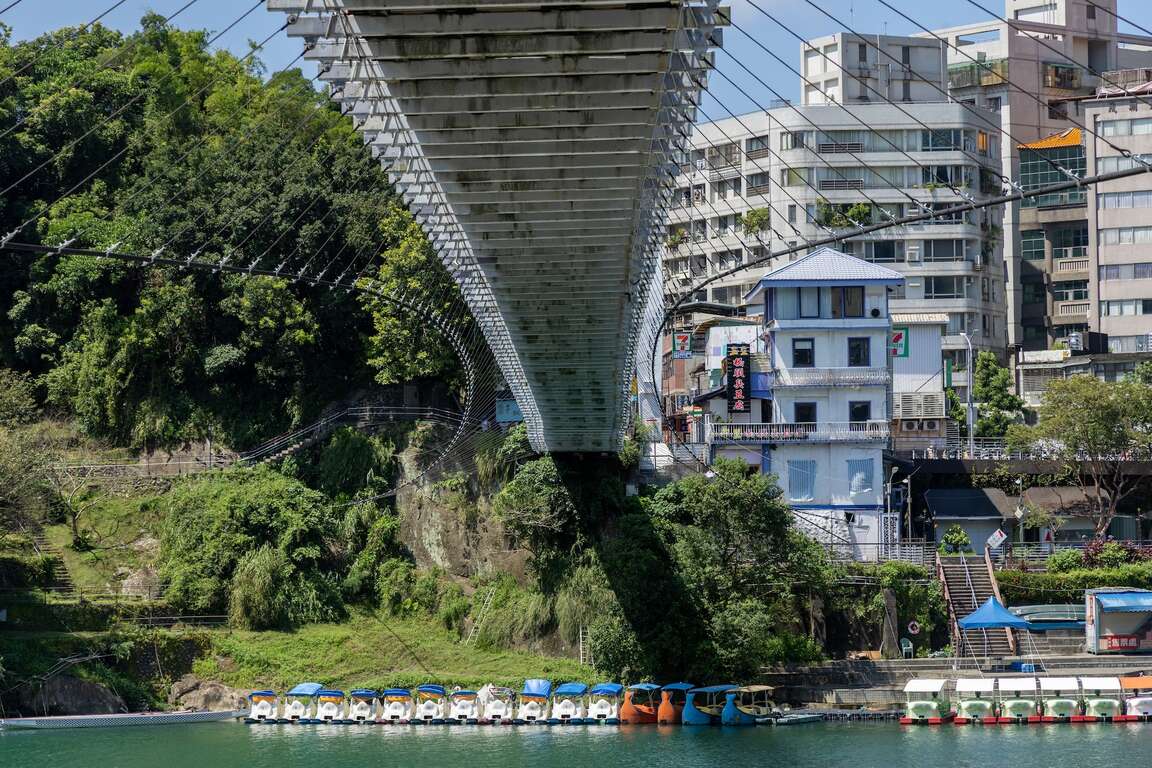 碧潭吊橋