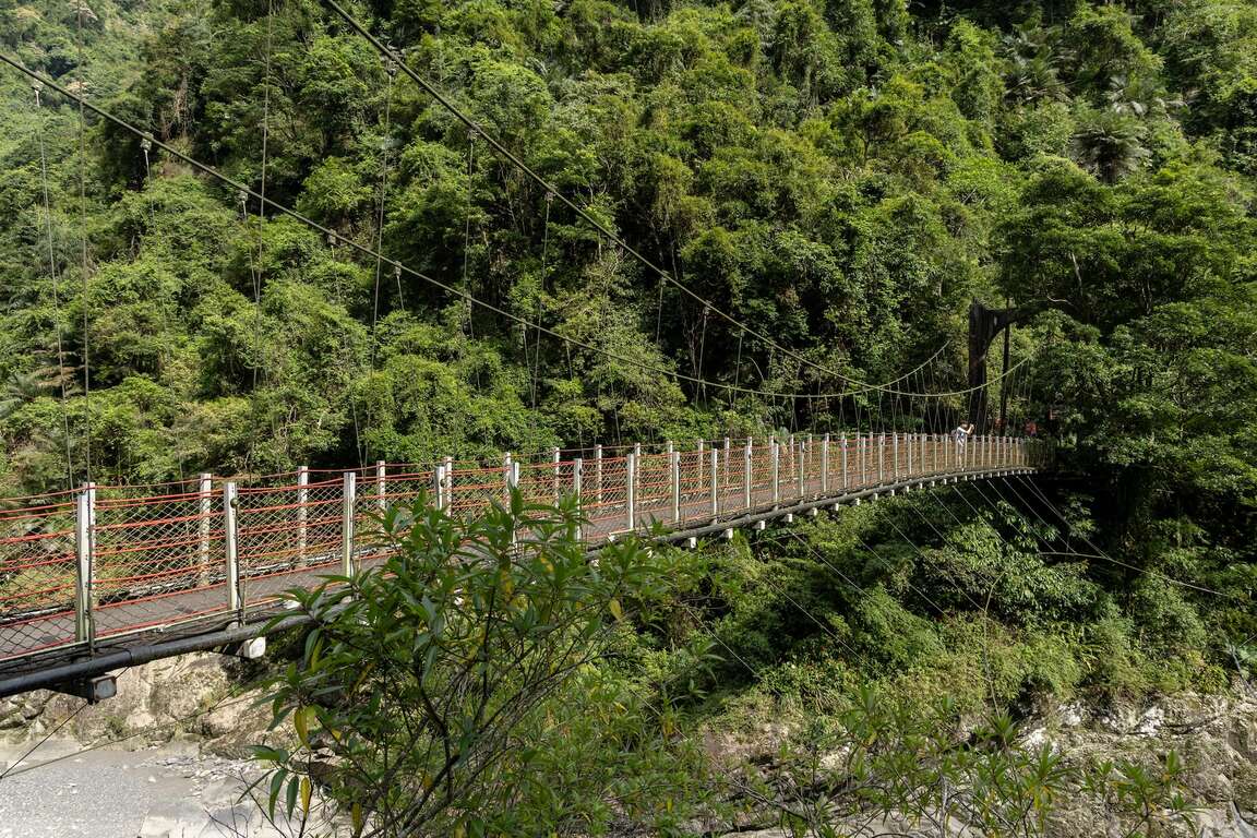 信賢吊橋