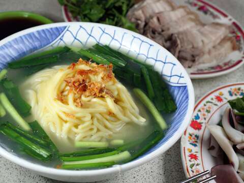 Luzhou/Qiezai Noodles